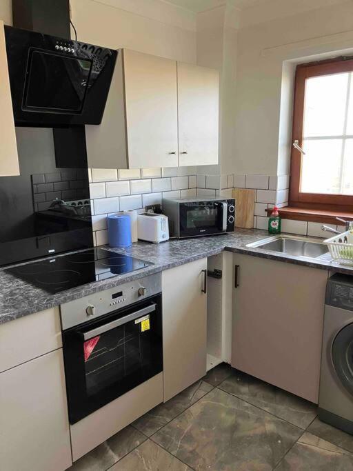 My Waterfront Apartment, Views Over Water Of Leith EDI Exteriér fotografie